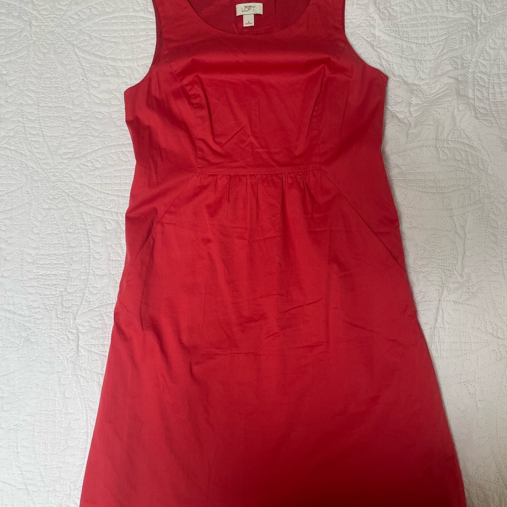 Red dress with pockets